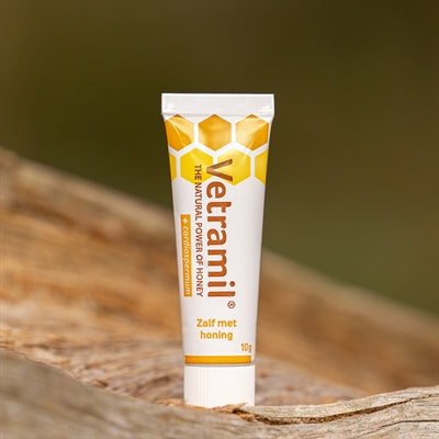 Vetramil Honig-Salbe Mit Kardiospermum