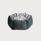Shapes Hundebett – Luxuriöses Designer-Hundebett, handgefertigt in Europa, Premium-Samt