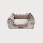 Phoebe Luxus-Hundebett – Premium-Samt, handgefertigt in Europa, moderner Designer-Stil