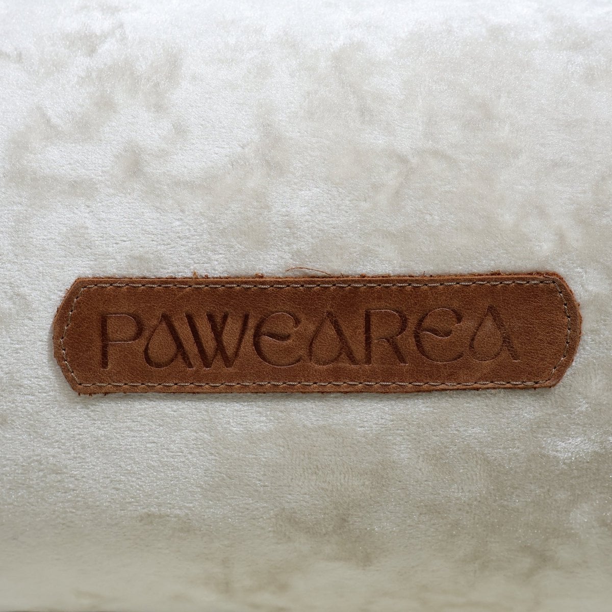 Pawearea Luxury Dog Bed SAPPHIRE – Sculptural Marble-Effect Velvet, Orthopaedic Support, Handmade in Europe